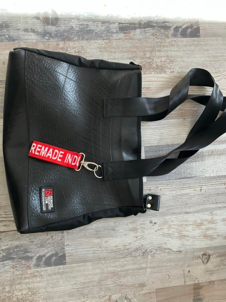 Remade Industry Tote Bag van Autoband - Zwart, Ophalen of Verzenden, Nieuw, Zwart, Shopper