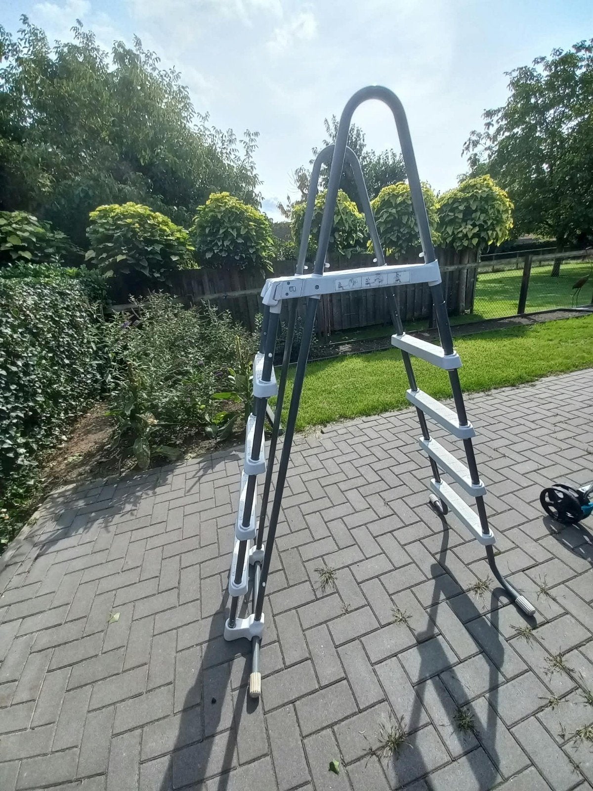 Zwembadladder voor opzetzwembad, hoogte 136 cm, Tuin en Terras, Gebruikt, Minder dan 200 cm, Opzetzwembad, Ophalen