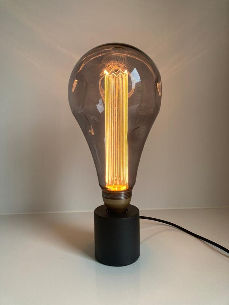 Moderne tafellamp met Edison dimbare gloeilamp, Ophalen of Verzenden, Zo goed als nieuw, Glas, Minder dan 50 cm