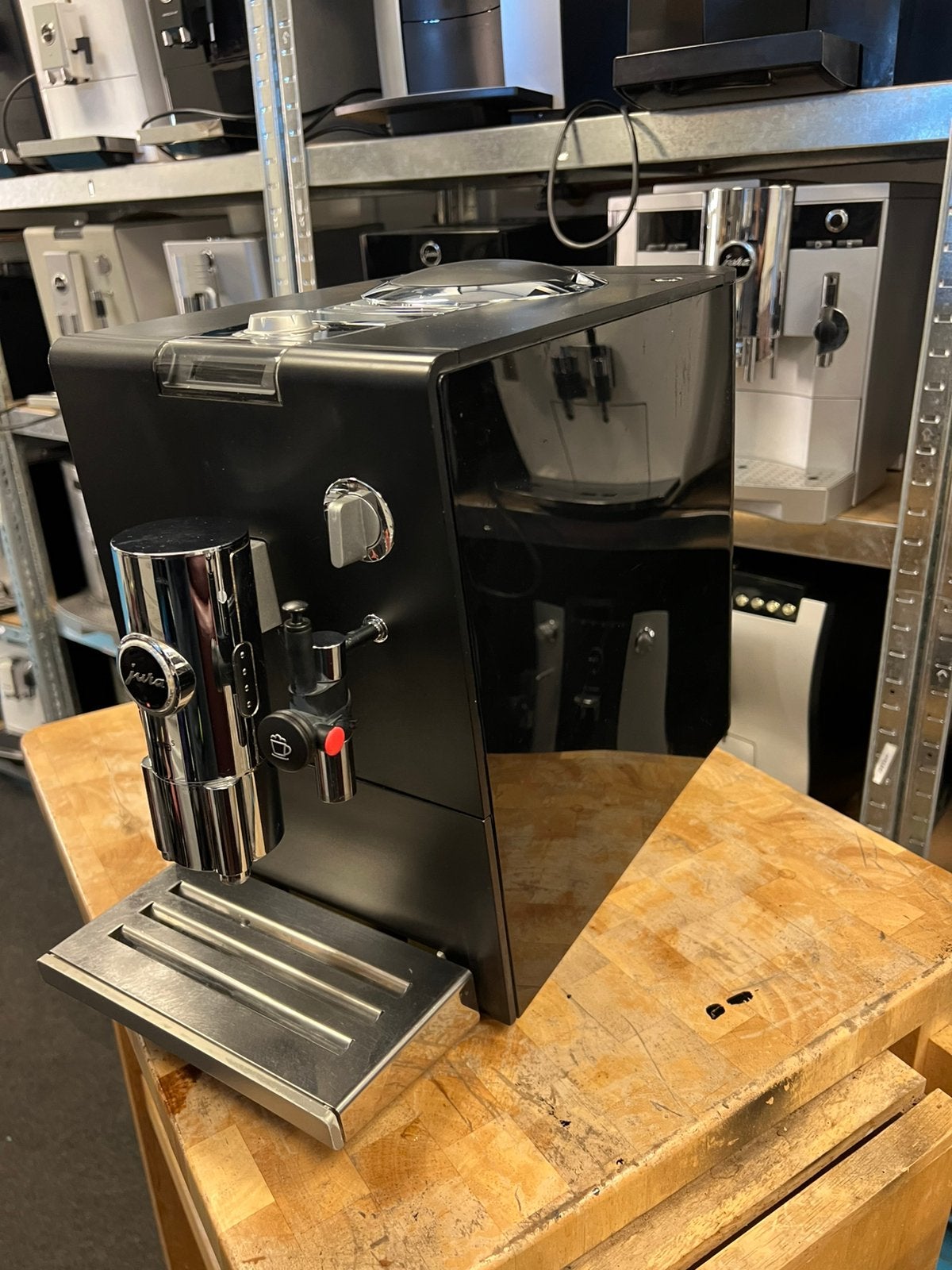 Jura ena 5, Witgoed en Apparatuur, Koffiezetapparaten, Info@jura.com, Kaffeeweltstrasse 10 Postcode: 4626 Niederbuchsiten, 10 kopjes of meer