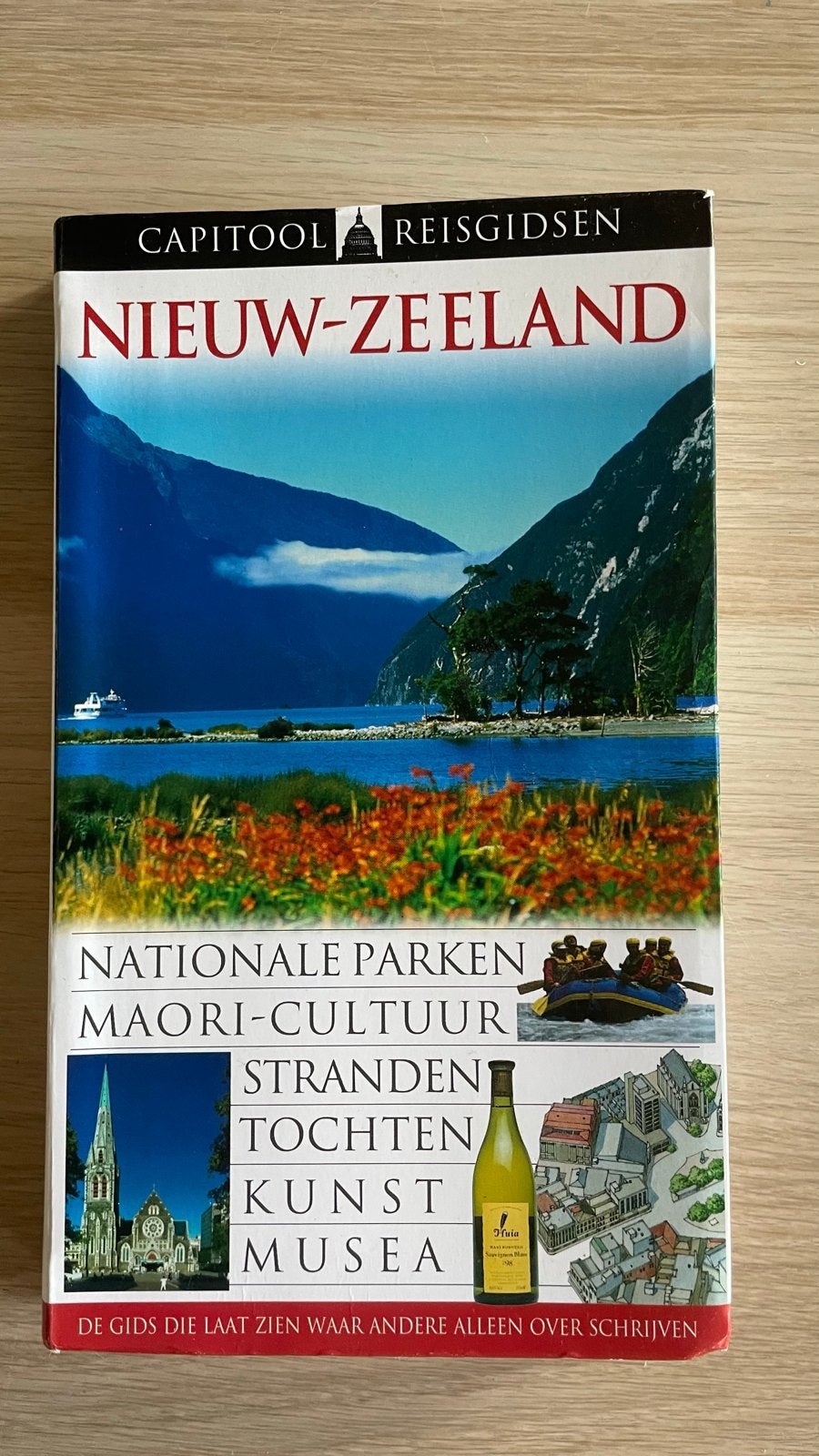 Capitool Reisgids Nieuw-Zeeland, Boeken, Capitool, Zo goed als nieuw, Reisgids of -boek, Australië en Nieuw-Zeeland