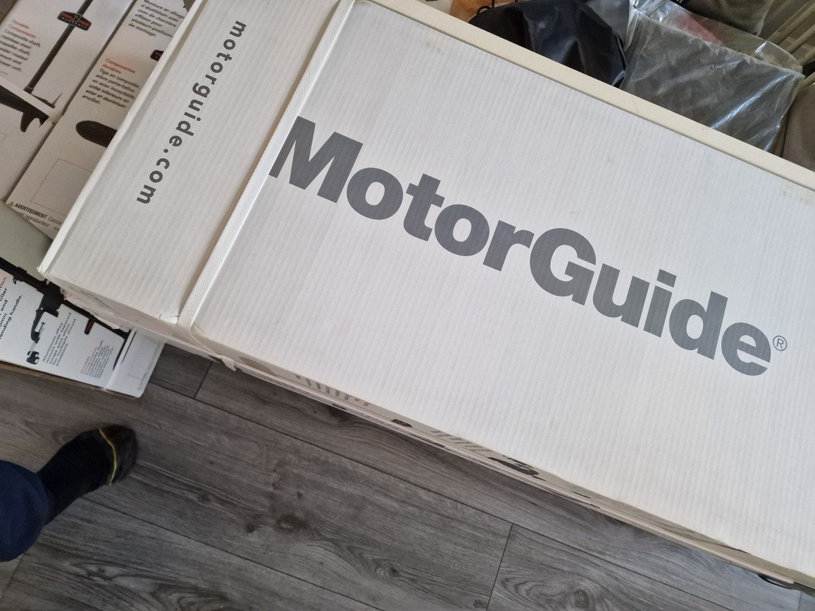 MOTORGUIDE ELECTROMOTOR 12V 55 LBS IN DOOS, Watersport en Boten, Ophalen of Verzenden, Nieuw, Overige typen