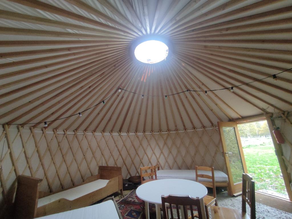 yurt verschillende maten, Caravans en Kamperen, Tenten, tot en met 6, Gebruikt, Ophalen