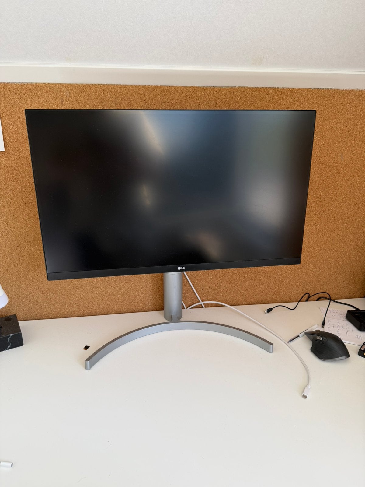 LG 27UN83A - W / 27 inch 4k monitor, Ophalen, IPS, HDMI, 60 Hz of minder