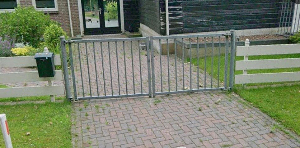Hekwerk ca 6,50 meter (1,18m hoog) met dubbele poort, Ophalen, Met poort, Gebruikt, Spijlenhekwerk