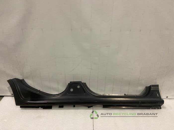 Dorpel rechts van een Opel Corsa, Auto-onderdelen, Gebruikt, -, -, Opel