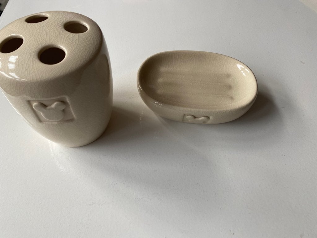 Disney - tandenborstel houder + zeepdispenser, Beige, Overige stijlen, Ophalen of Verzenden, Zo goed als nieuw