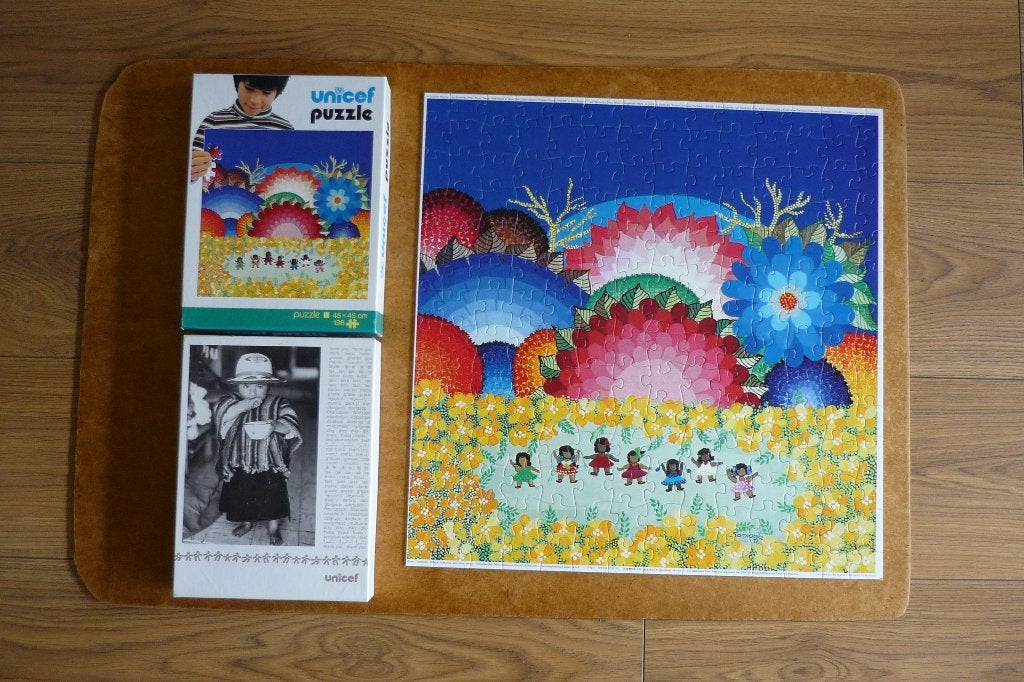 Vintage Unicef puzzel '' CHILDREN PLAYING ''196 stukjes., Ophalen, Minder dan 500 stukjes, Gebruikt, Legpuzzel