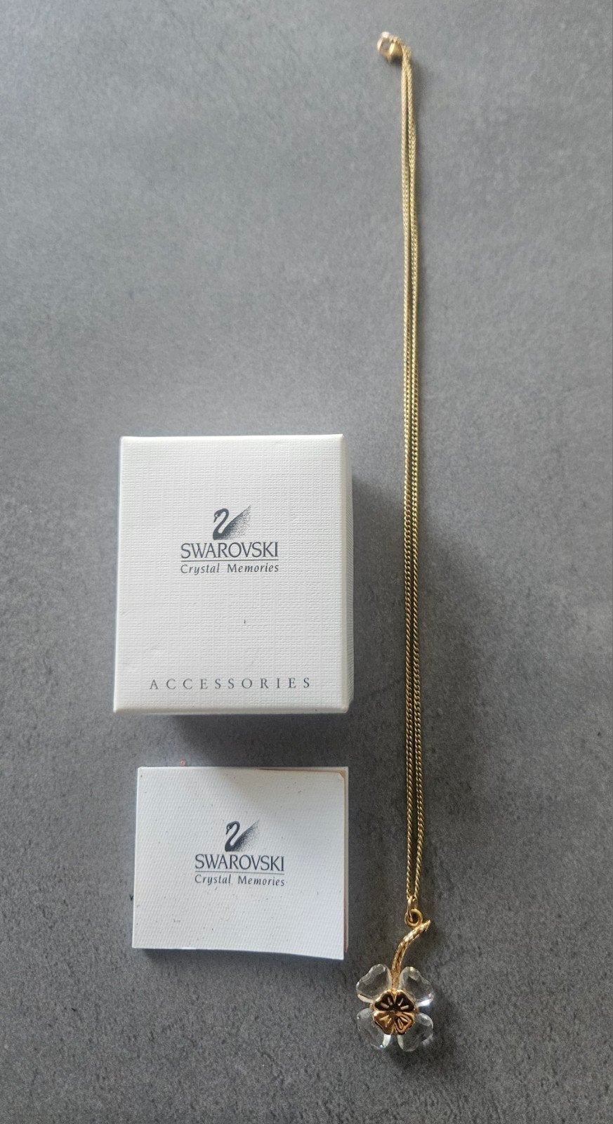 Swarovski gouden ketting Klaverje 4, Ophalen of Verzenden, Zo goed als nieuw, Sieraad of Horloge