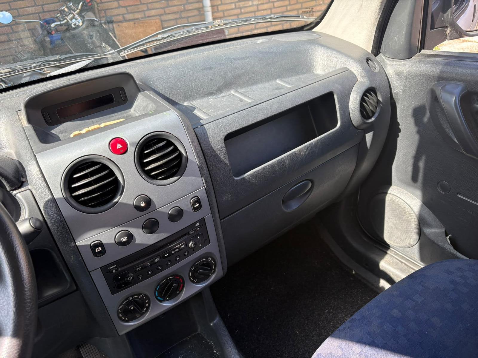 Bestel busje peugeot, Ophalen of Verzenden, Renault