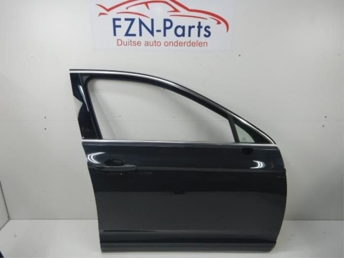 VW Passat B8 Portier Rechts-voor LI7F grijs, Ophalen of Verzenden, Gebruikt, Voor, Deur