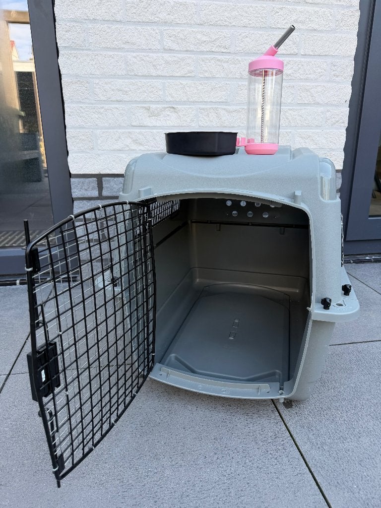 Te Koop Petmate Sky Kennel –  PETM00200 Maat M (11-14 kg), Ophalen, Zo goed als nieuw