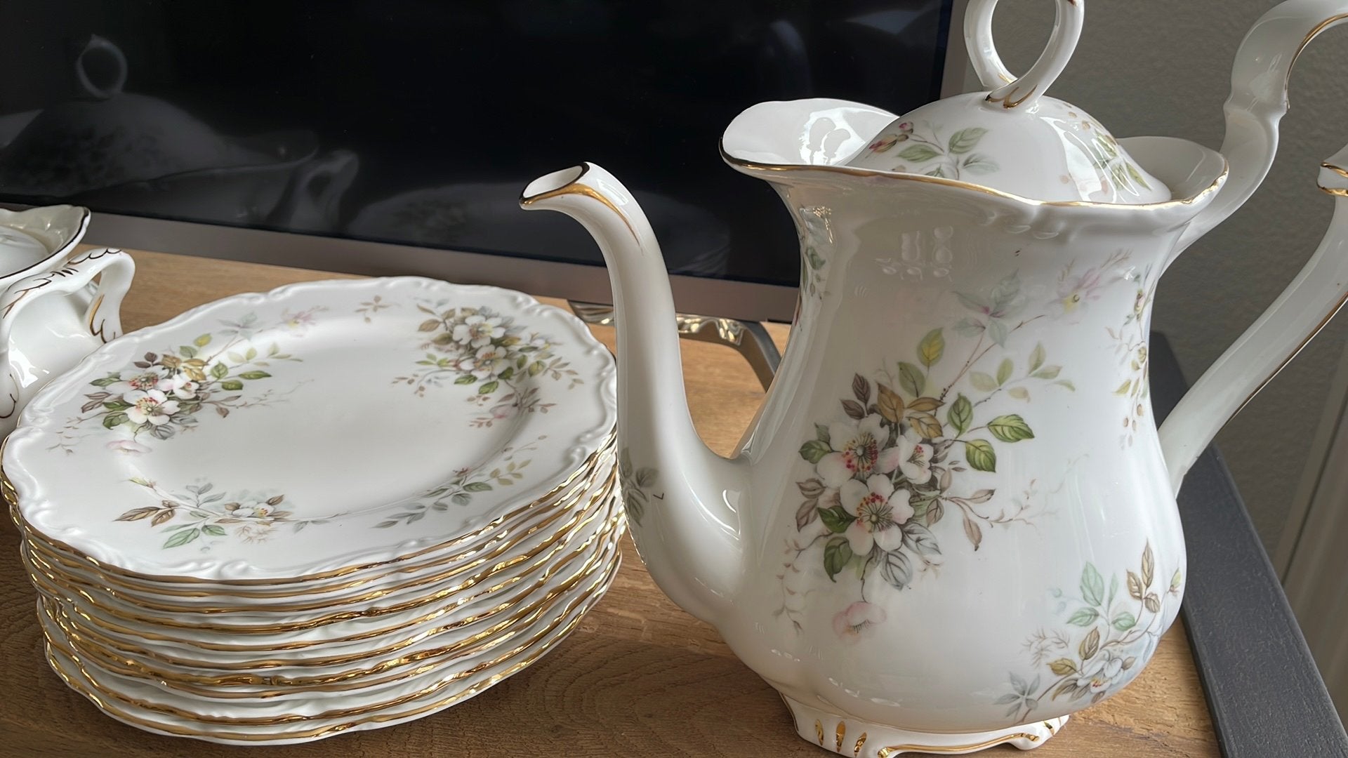 Royal Albert HAWORTH SERVIES 🌻🌻🌻, Ophalen, Zo goed als nieuw, Porselein, Kop en/of schotel