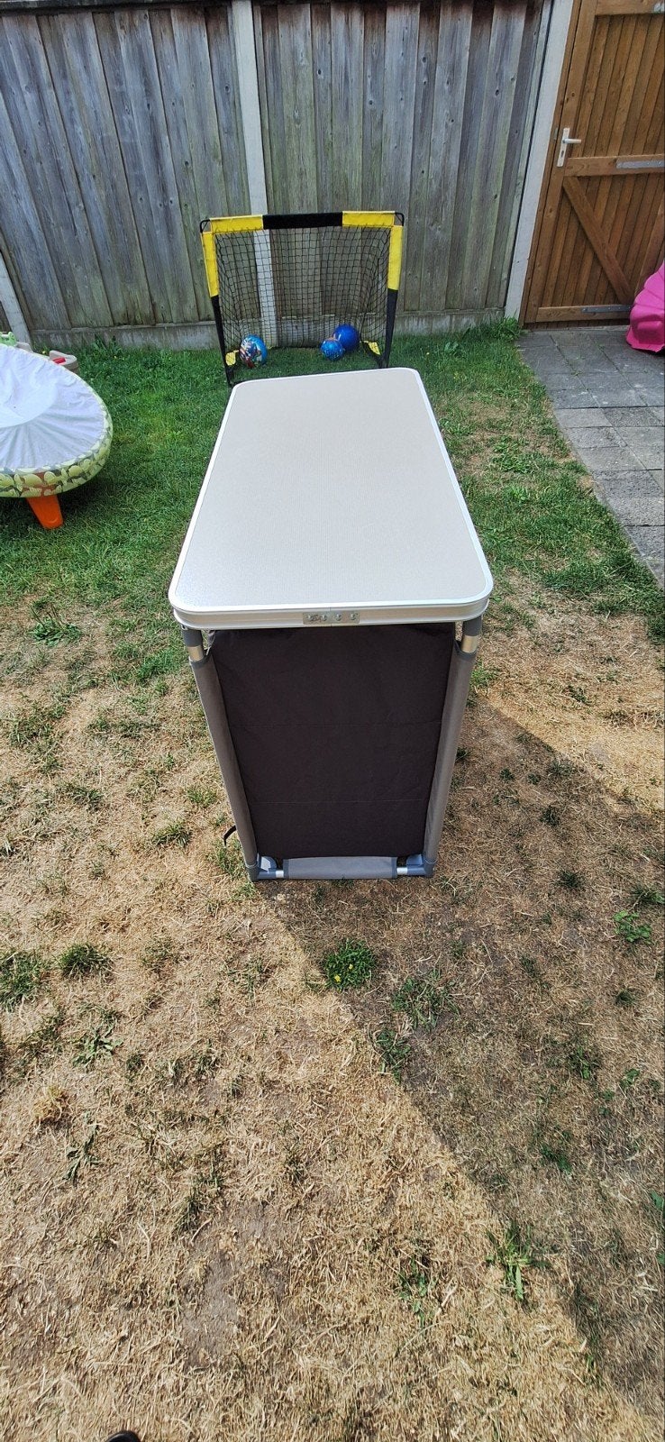 Obelink Avignon campingkast - zo goed als nieuw, Ophalen, Zo goed als nieuw