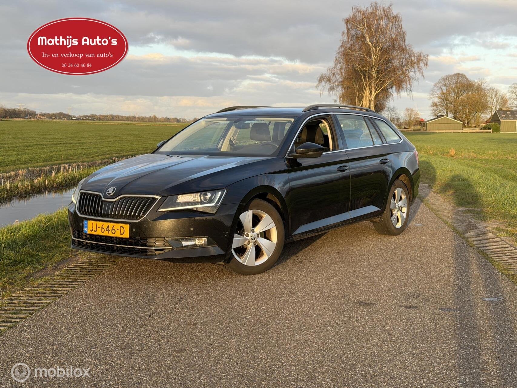 Skoda Superb Combi 1.4 TSI ACT Ambition Business, Voorwielaandrijving, Euro 6, 4 cilinders, Zwart