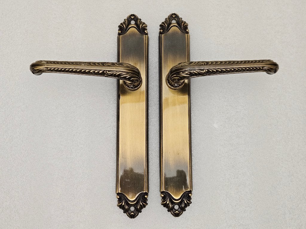 Setje vintage Bronskleurig Deurbeslag set nr.47, Antiek en Kunst, Ophalen of Verzenden