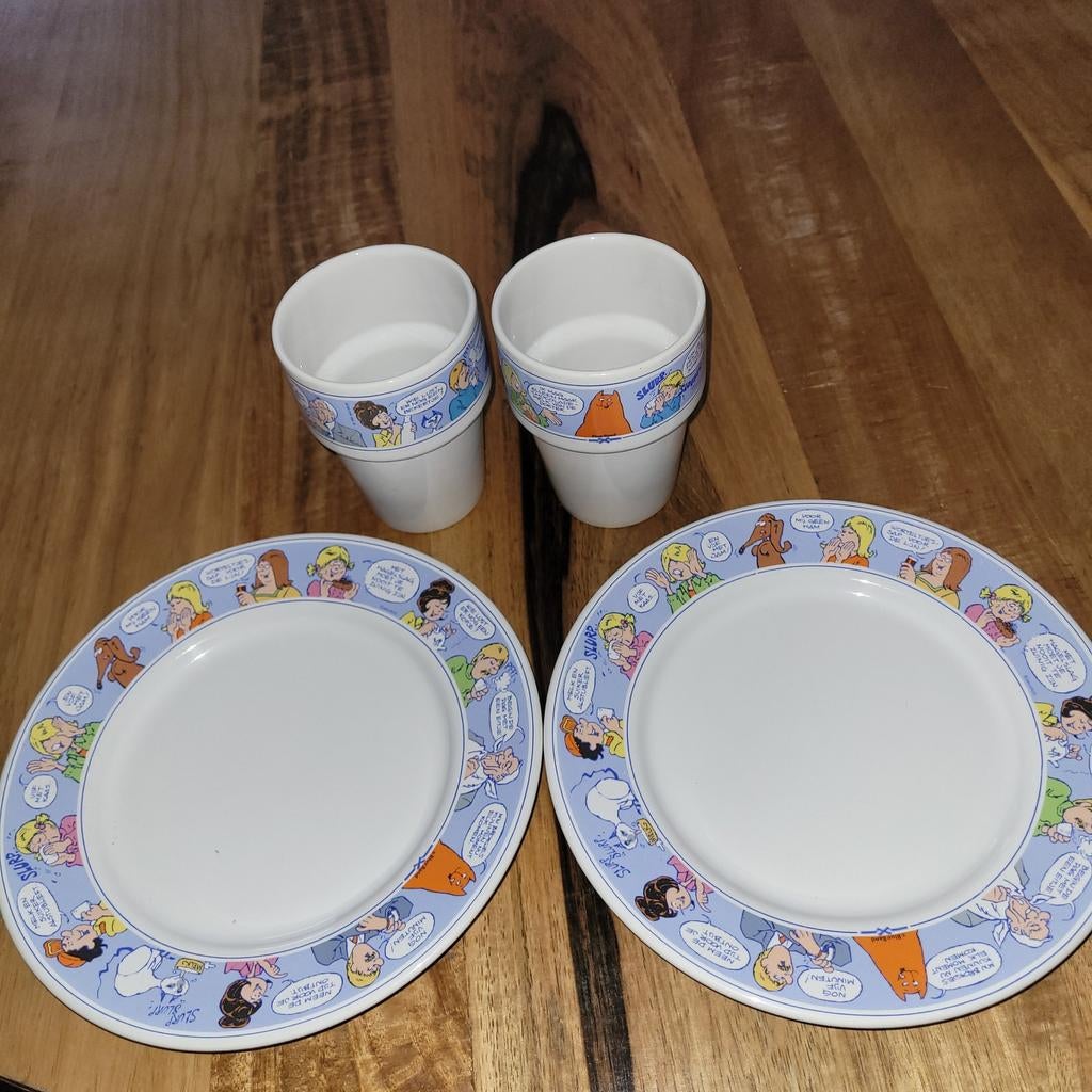 Blueband 2x Ontbijt bord  2x melkbeker, Ophalen, Zo goed als nieuw, Overige stijlen, Bord(en)