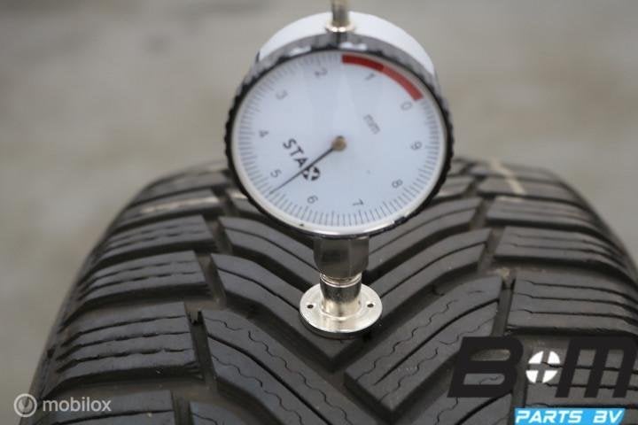 2 x 2055516 91H Michelin Alpin 6 met 4mm 205 55 16, Gebruikt, 16 inch