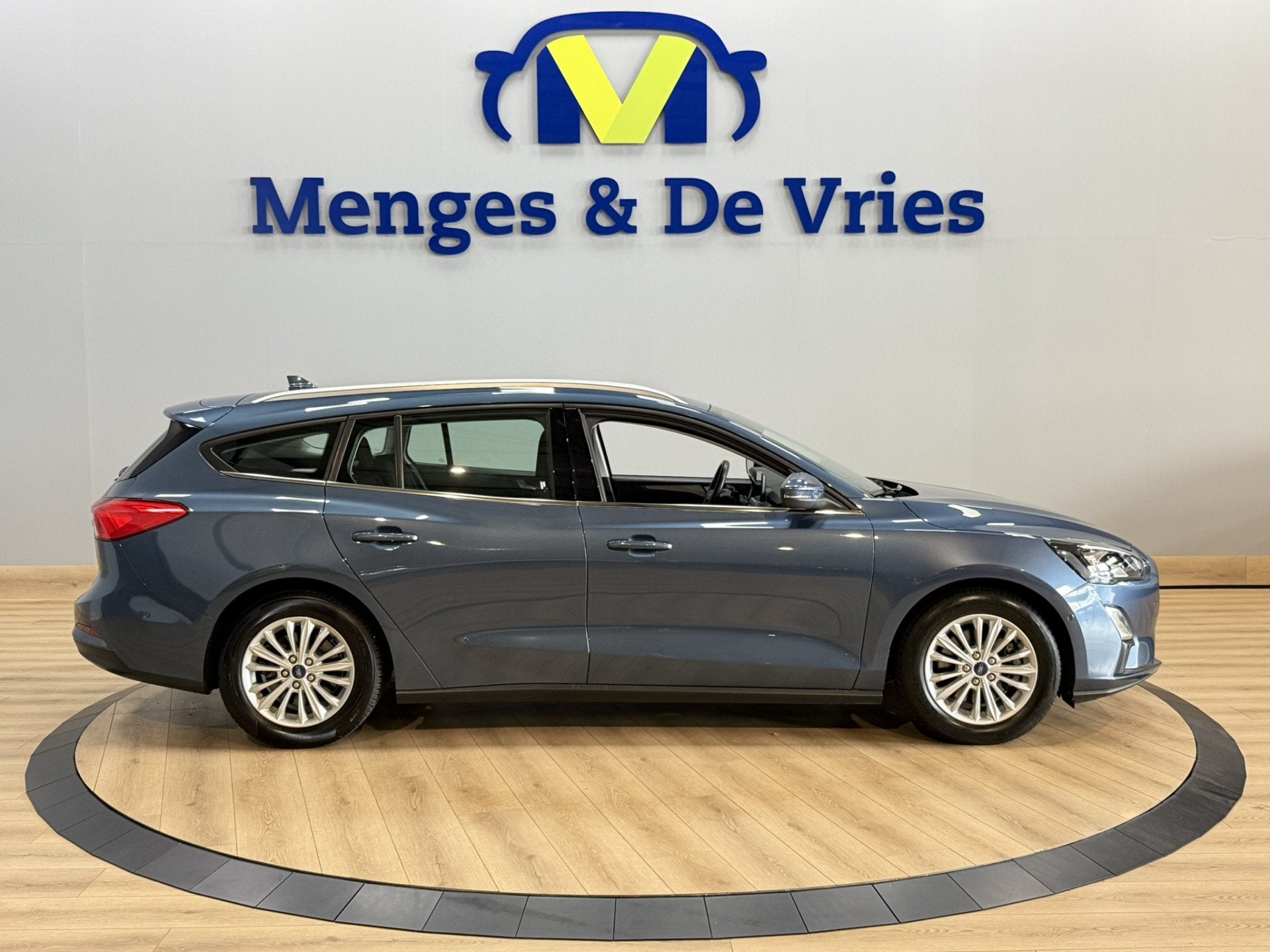 Ford FOCUS Wagon 1.0 EcoBoost Titanium Business Airco ECC |, Stof, Gebruikt, Blauw, Origineel Nederlands