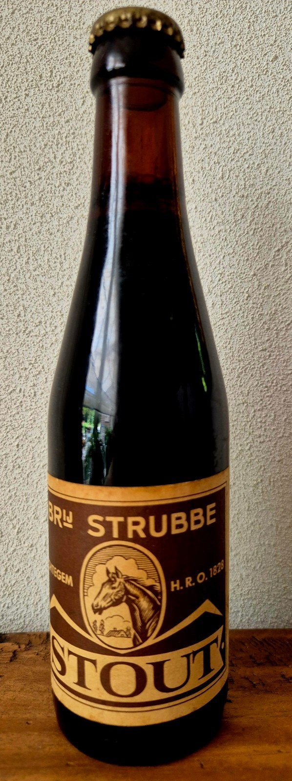 Volle fles Brij STRUBBE ICHTEGEM H.R.O. 1828 STOUT, Ophalen of Verzenden, Zo goed als nieuw, Flesje(s), Overige merken