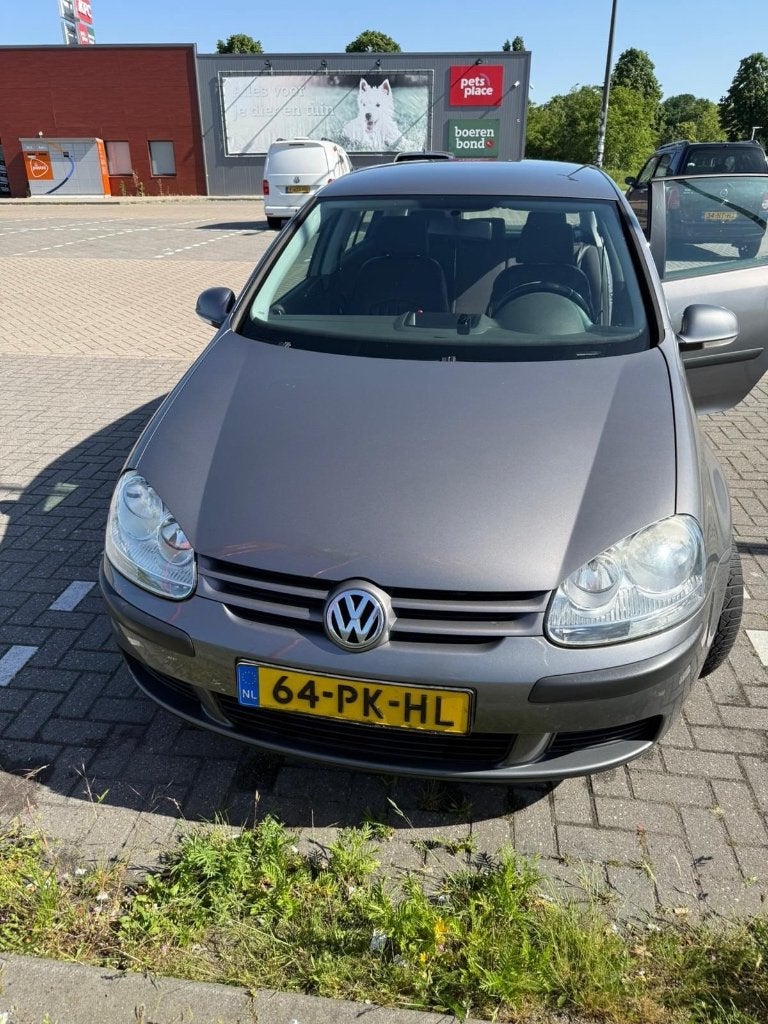 Volkswagen Golf 1.4 FSI 66KW 2004 Grijs, Voorwielaandrijving, 4 cilinders, 620 kg, Bedrijf