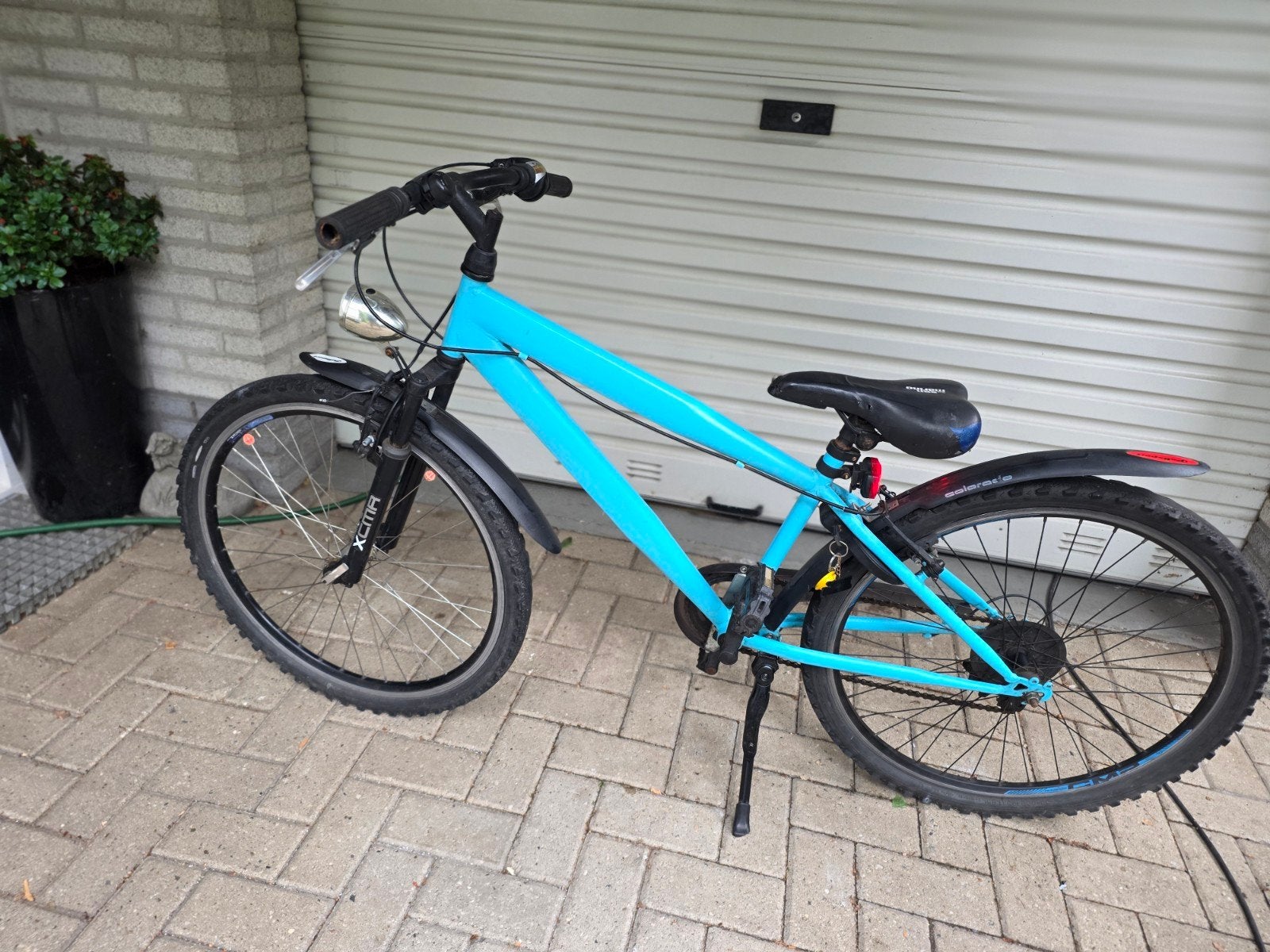 MTB  SHIMANO versnellingen spatborden slot licht etc 10jr-13, Fietsen en Brommers, 20 inch of meer, Gebruikt, Velgrem, Ophalen