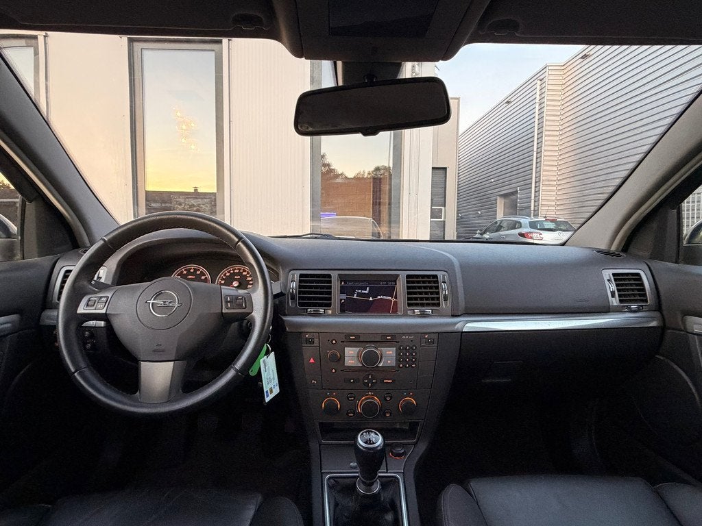 Opel Vectra GTS 2.2-16V Executive|Nap|Leer, Gebruikt, 4 cilinders, Vectra, Euro 4