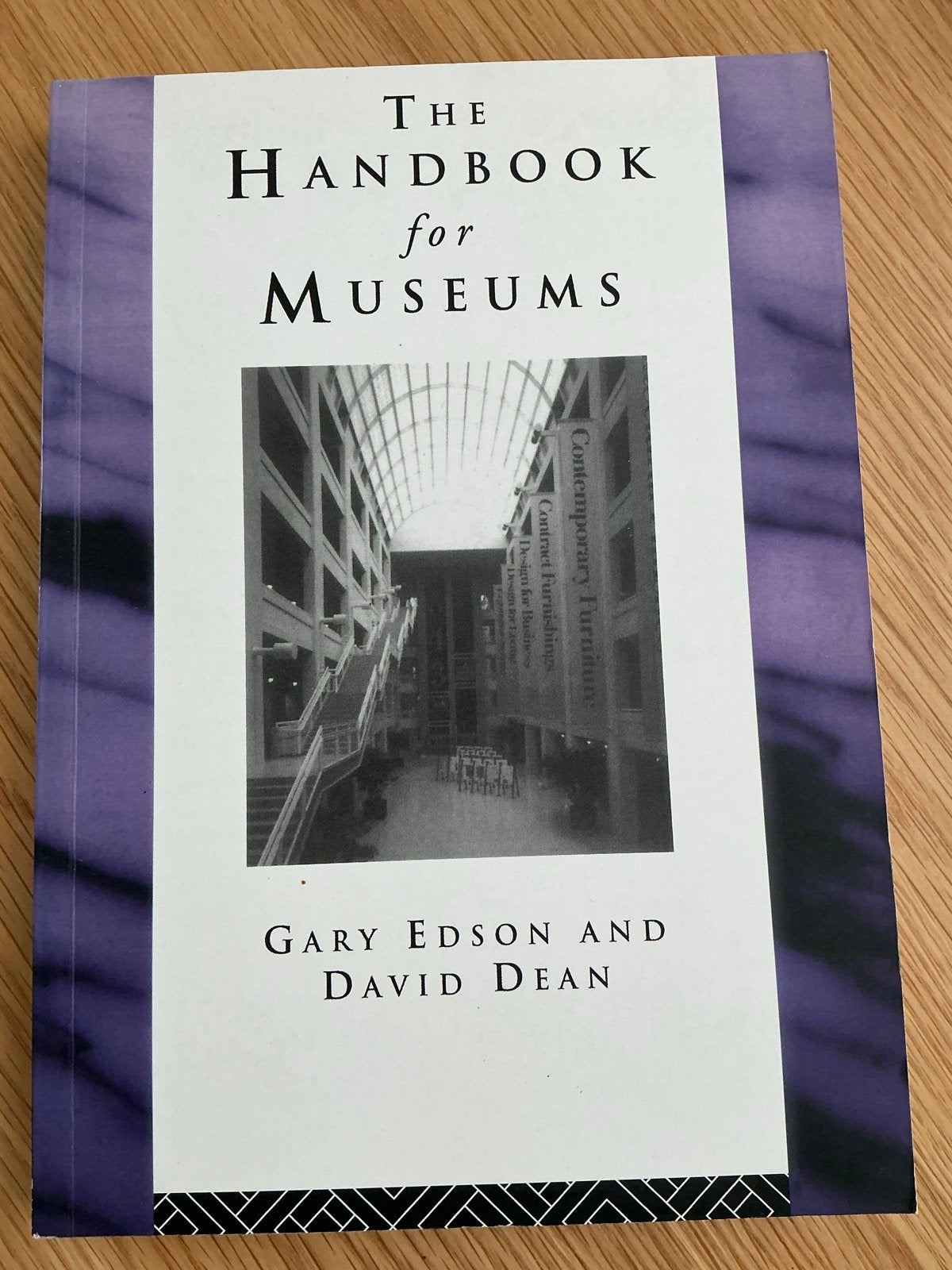 The Handbook for Museums - Gary Edson en David Dean, Ophalen of Verzenden, Zo goed als nieuw