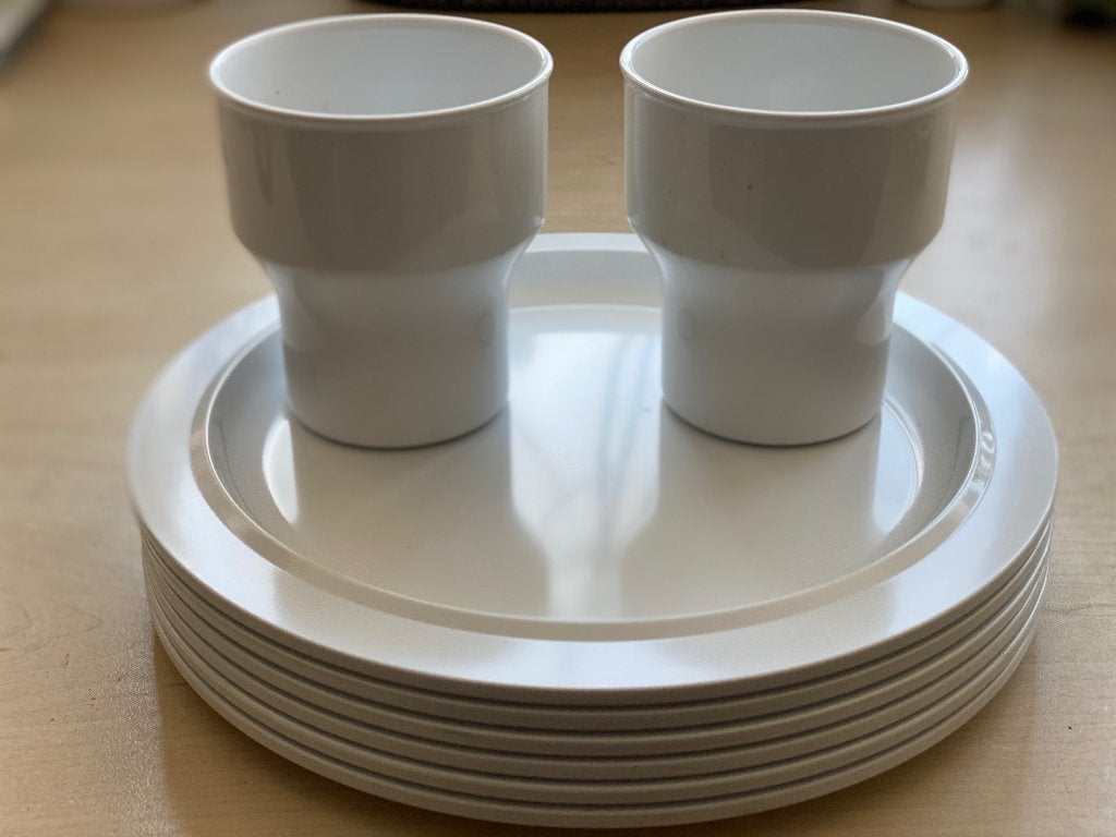 Belangstelling campingservies  - Mepal, Caravans en Kamperen, Kampeeraccessoires, Ophalen of Verzenden, Gebruikt