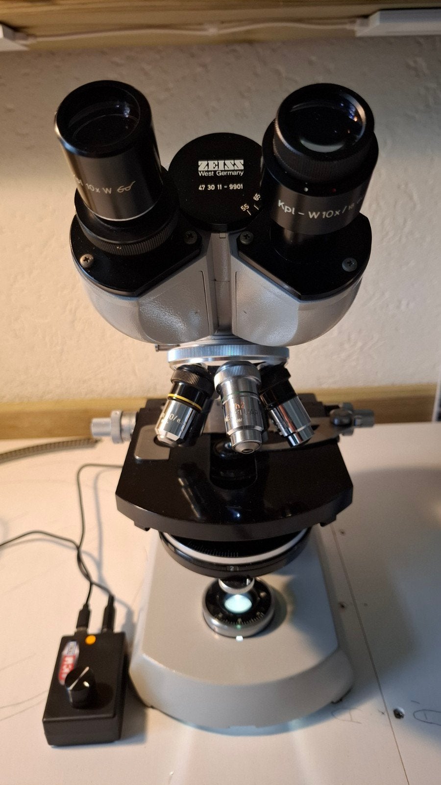 Zeiss Fase-Contrast Microscoop met Polarisatie & LED, Ophalen of Verzenden, Zo goed als nieuw, 400x tot 1000x, Biologische microscoop