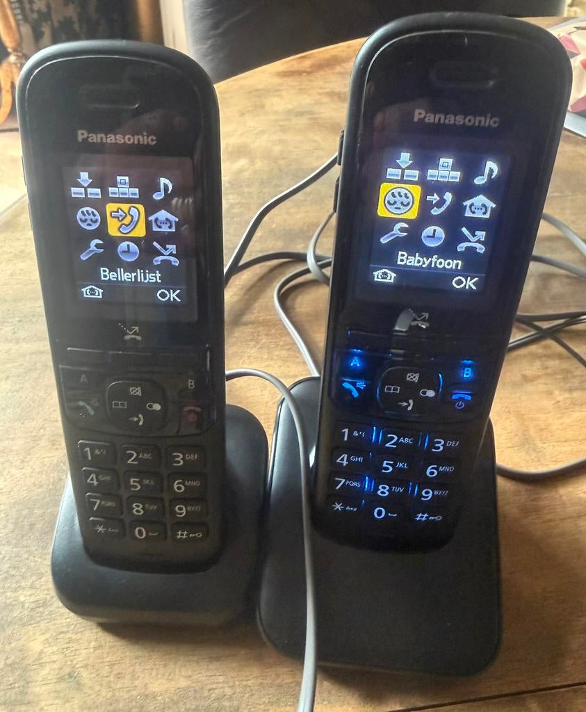 Panasonic duo telefoon met babyfoon functie, Ophalen of Verzenden, Zo goed als nieuw, 2 handsets