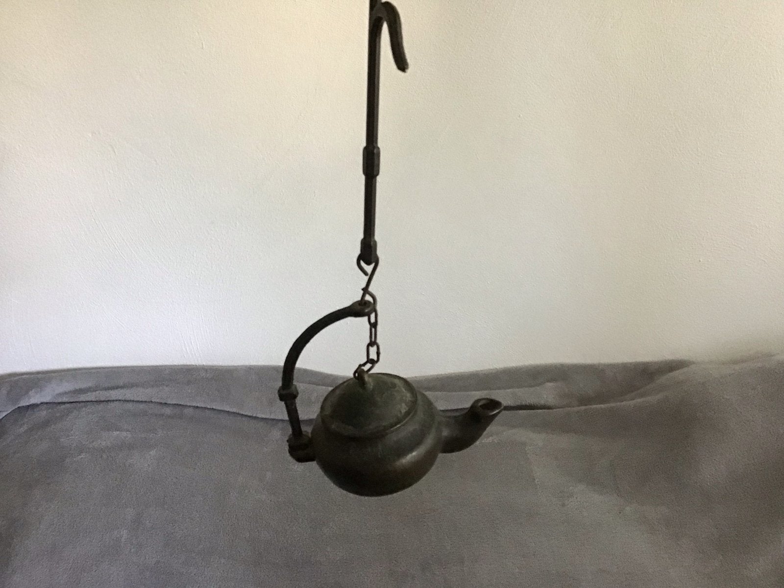 Antieke olielamp met haak, Ophalen of Verzenden