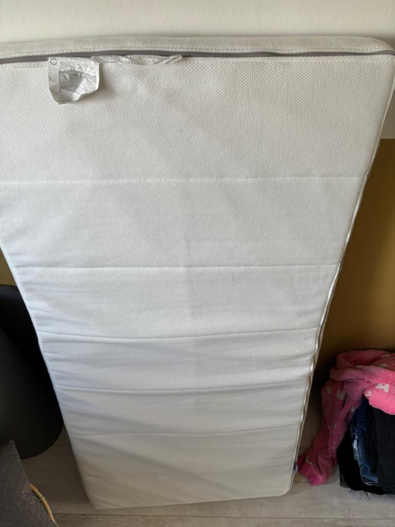 Ikea kindermatras 60x120 cm - Zo goed als nieuw, Huis en Inrichting, Ophalen, 190 cm of minder, Zo goed als nieuw, Matras