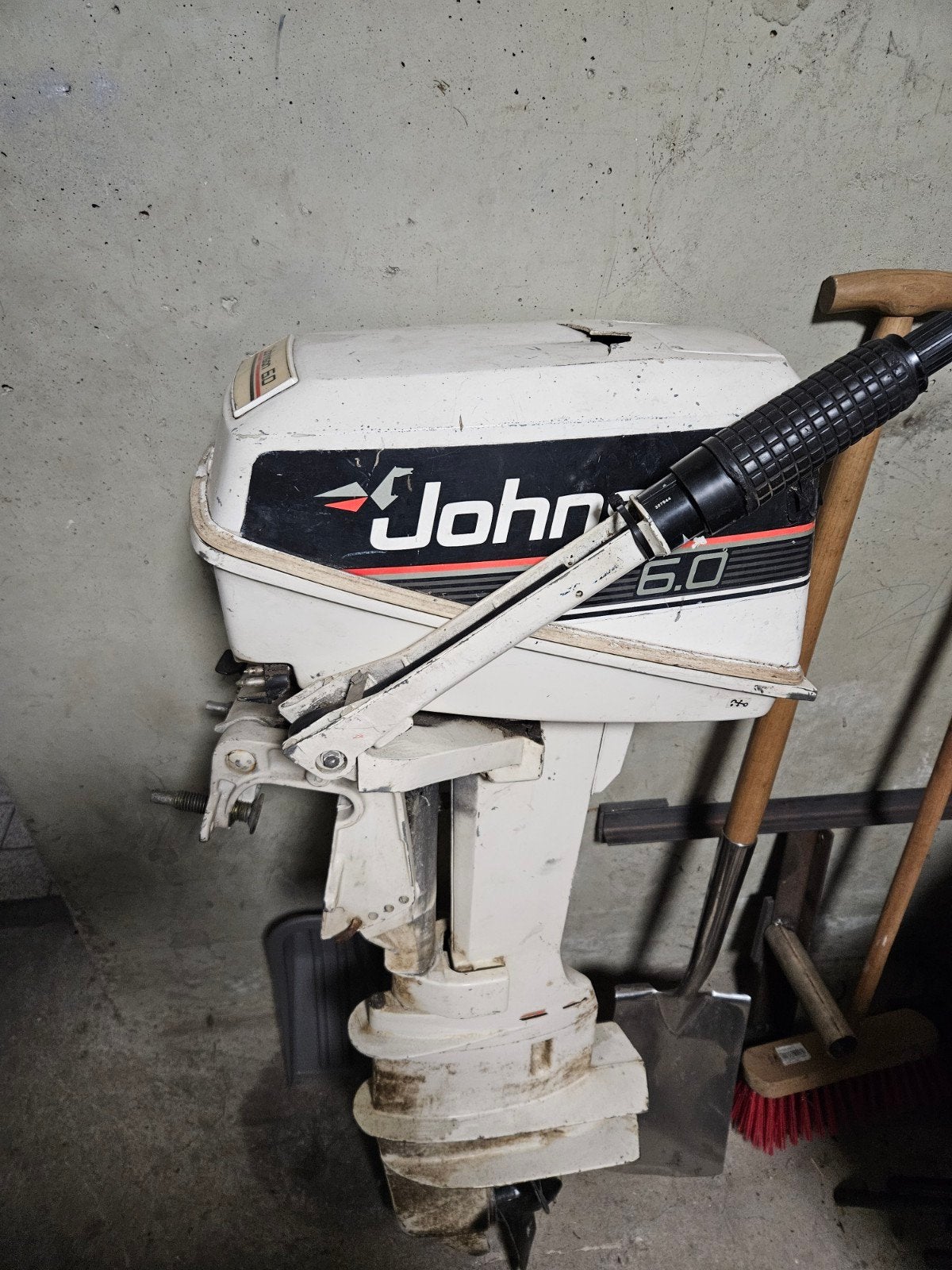 Johnson 5 pk buitenboordmotor - Loopt niet, mist trekkoord, Ophalen of Verzenden