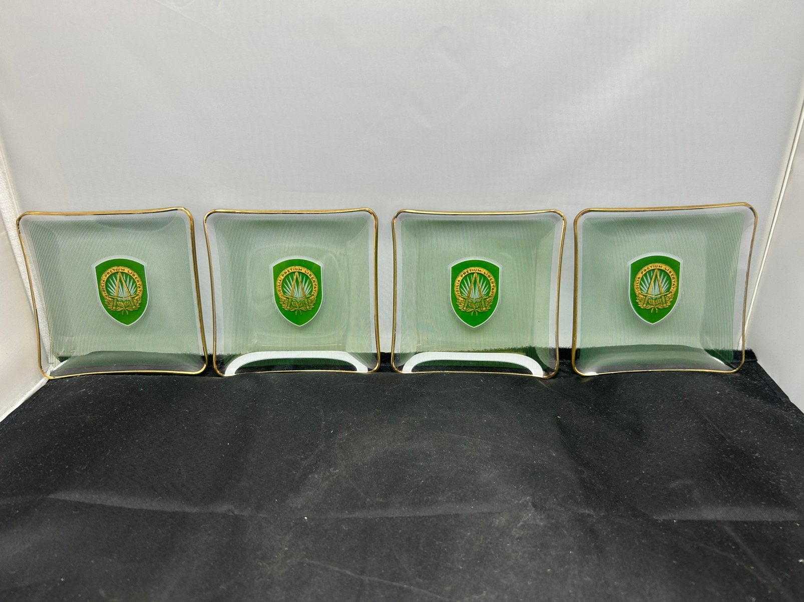 4 Vintage NAVO SHAPE Glazen Schaaltjes LR Paris La Rochere, Verzamelen, Ophalen