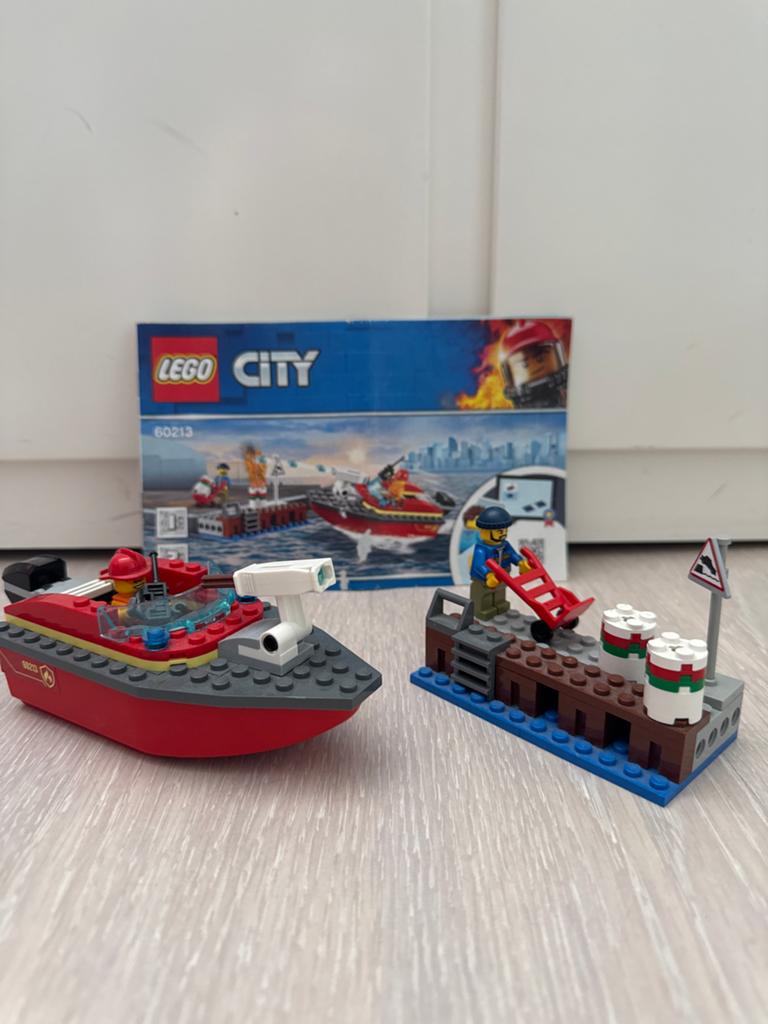 Lego City Brandweerboot 60213 met instructies, City, Lego, Ophalen of Verzenden, Zo goed als nieuw