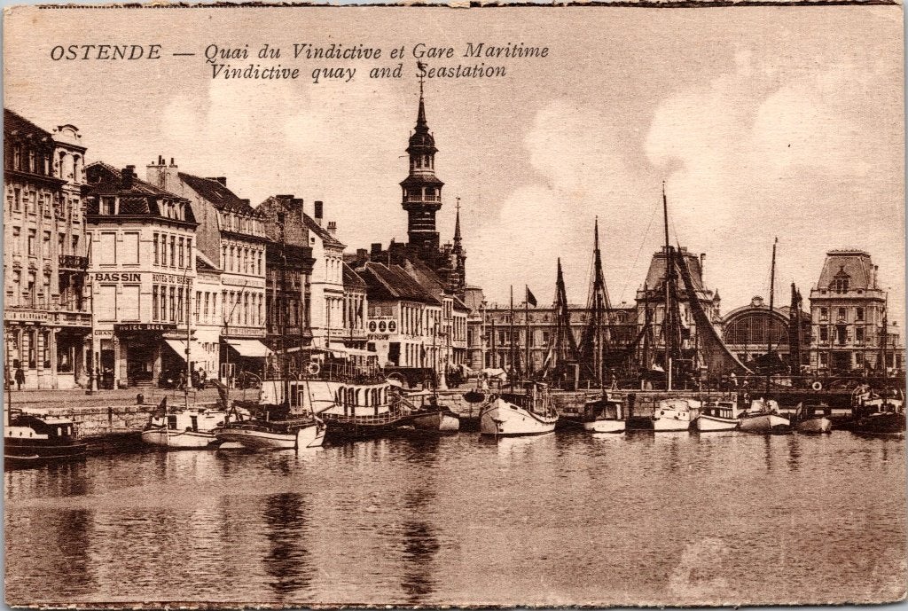 Oostende België - 12 antieke postkaarten IV, Verzamelen, Ophalen of Verzenden, 1920 tot 1940, Gelopen, West-Vlaanderen