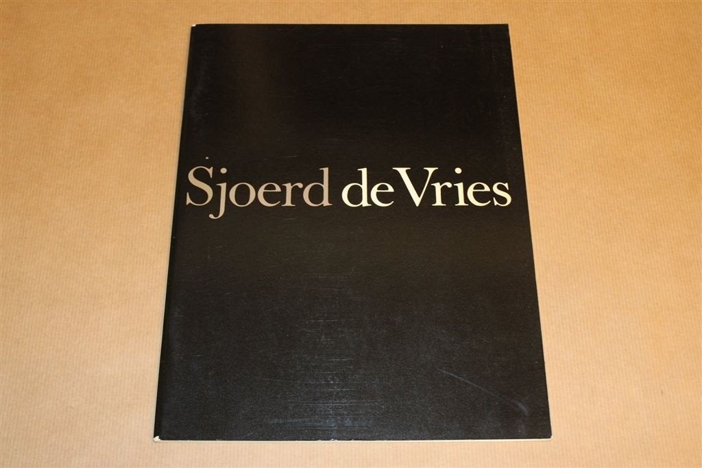 Sjoerd de Vries — Expositieboek — Voorst van Beest Gallery, Boeken, Ophalen of Verzenden, Gelezen