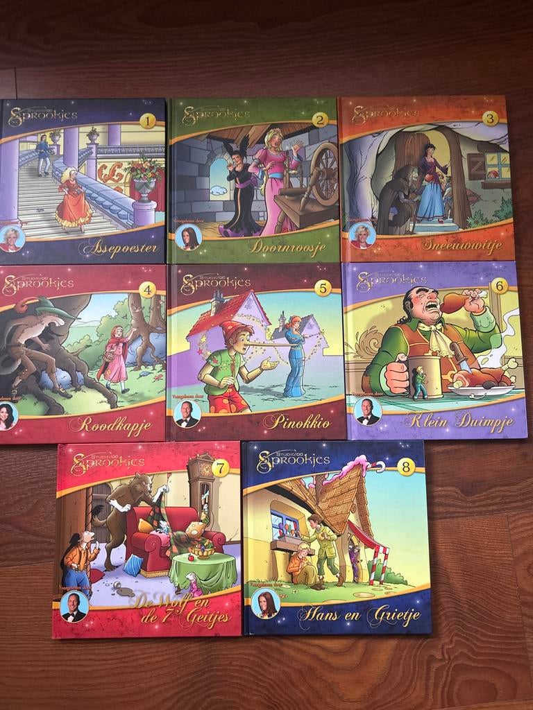 Studio 100 Sprookjes Boeken met CD's - Complete Set, Ophalen of Verzenden, Zo goed als nieuw