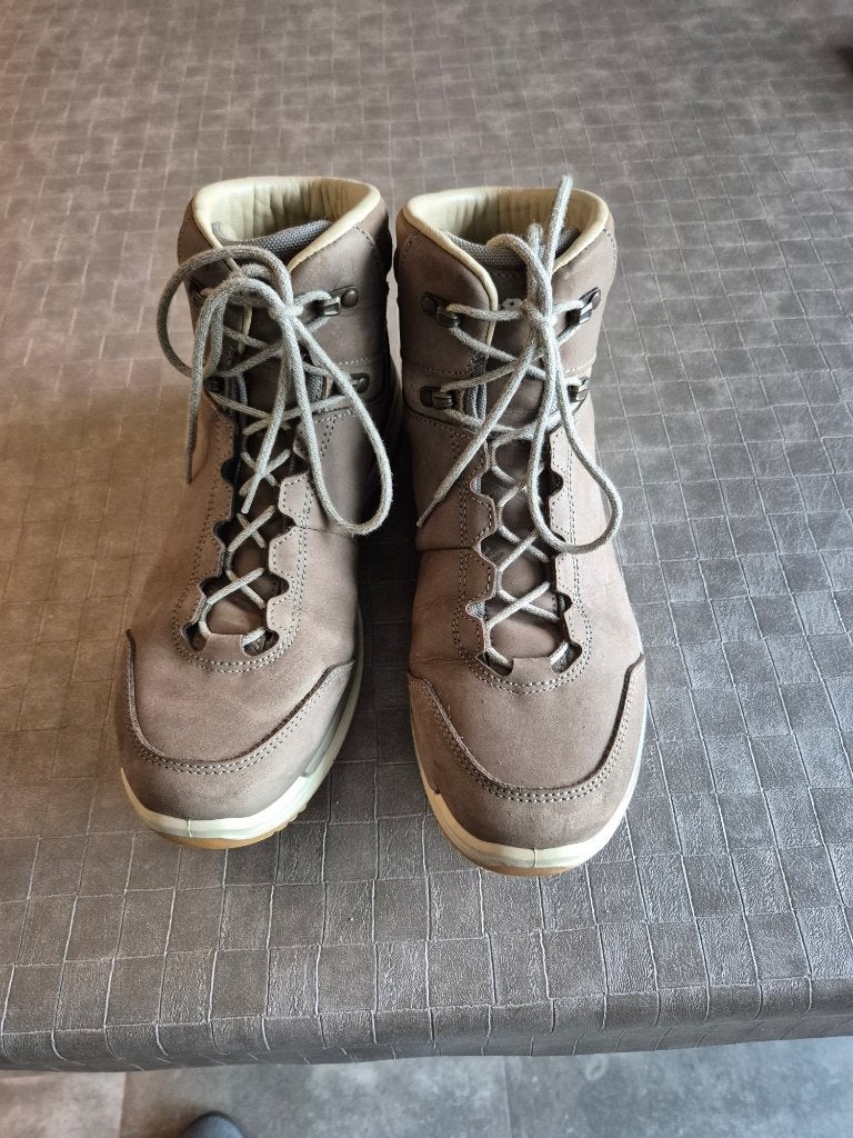 Te koop zgan lowa strato EVO ws wandelschoenen 41,5, Sport en Fitness, Bergsport en Wandelen, Ophalen of Verzenden, Zo goed als nieuw