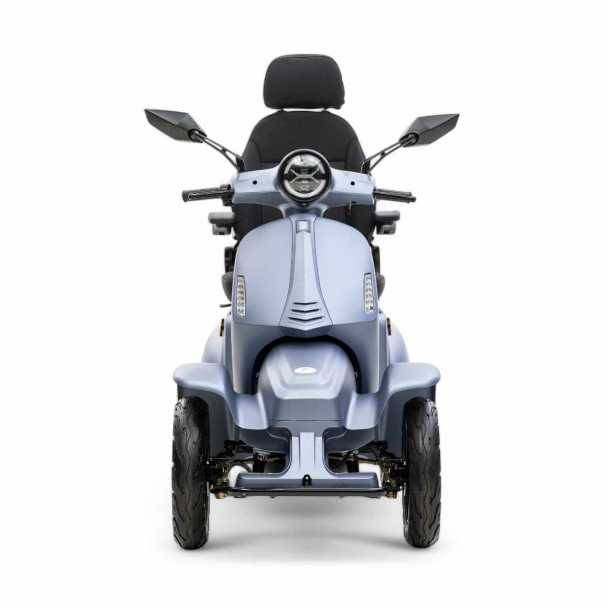 For Motion On Four scootmobiel 2 uitneembare accu,s, Ophalen, Nieuw, 46 km of meer, 16 km/u of meer