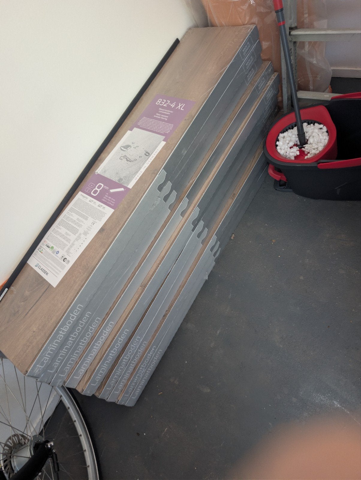 Klik Laminaatpakketten met ondervloer en plinten - Max 37.5m, Ophalen, Overige materialen, 30 cm of meer, 50 tot 150 cm