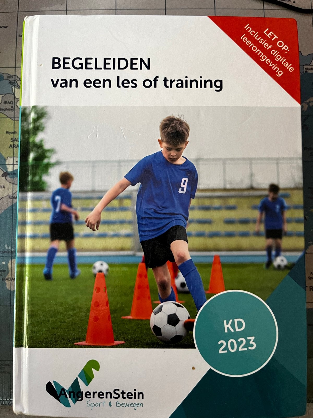Begeleiden van een les of training - Angerenstein Sport, Boeken, Ophalen of Verzenden, Zo goed als nieuw, MBO