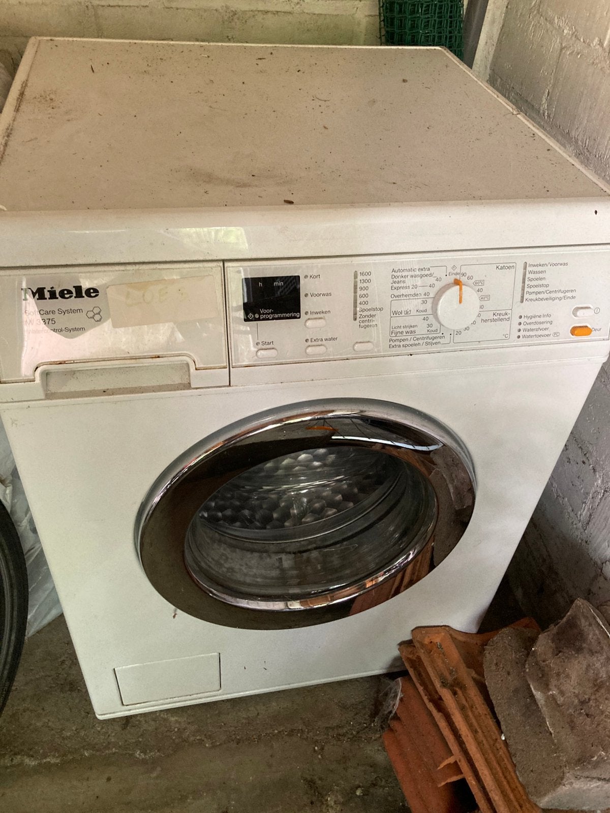 Miele wasmachine, Witgoed en Apparatuur, Wasmachines, Ophalen, 1200 tot 1600 toeren, Handwasprogramma, Zo goed als nieuw
