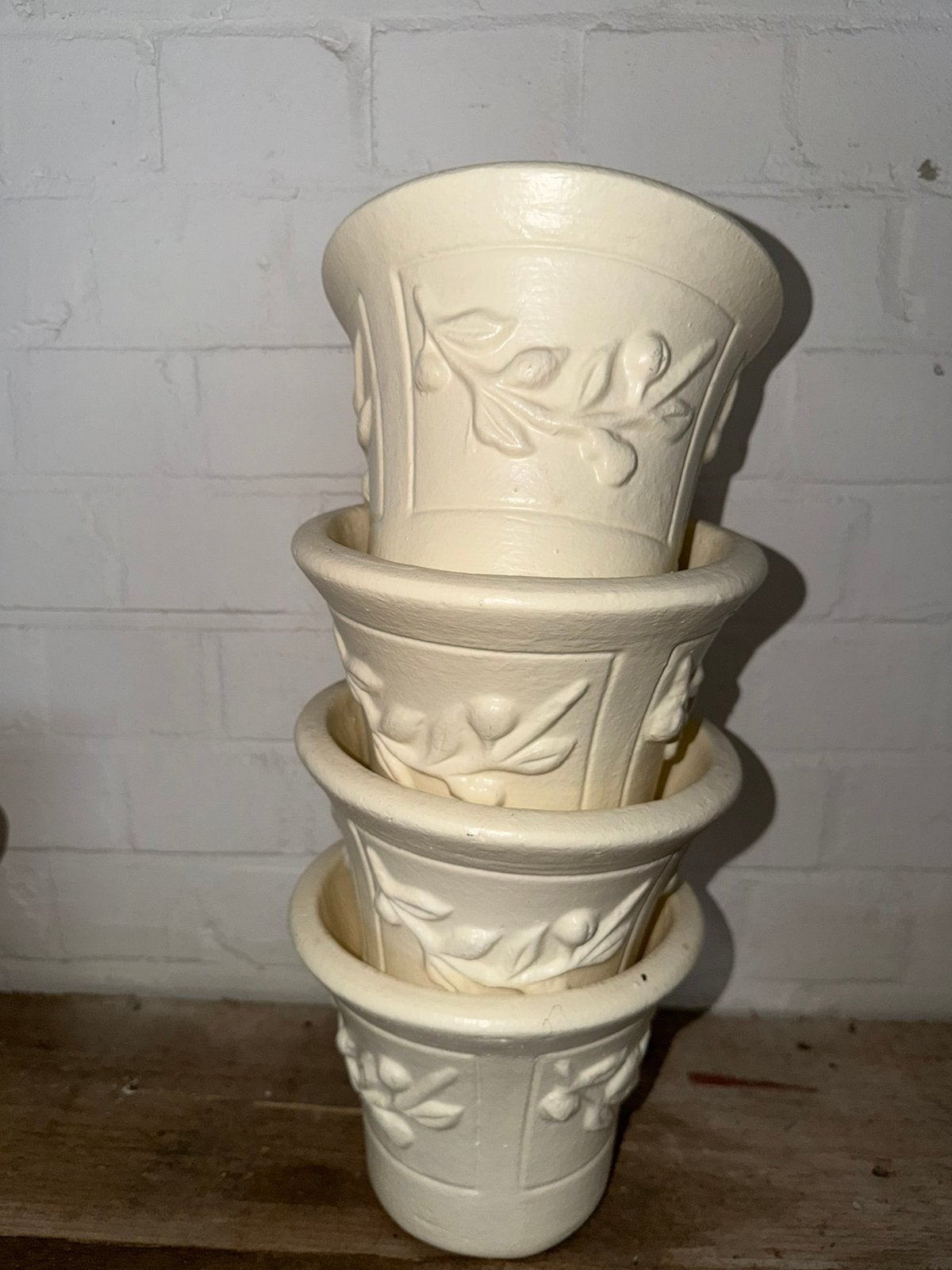 Diversen decoratieve bloempotten klassiek & decoratief - wit, Ophalen, Rond, Zo goed als nieuw, Aardewerk