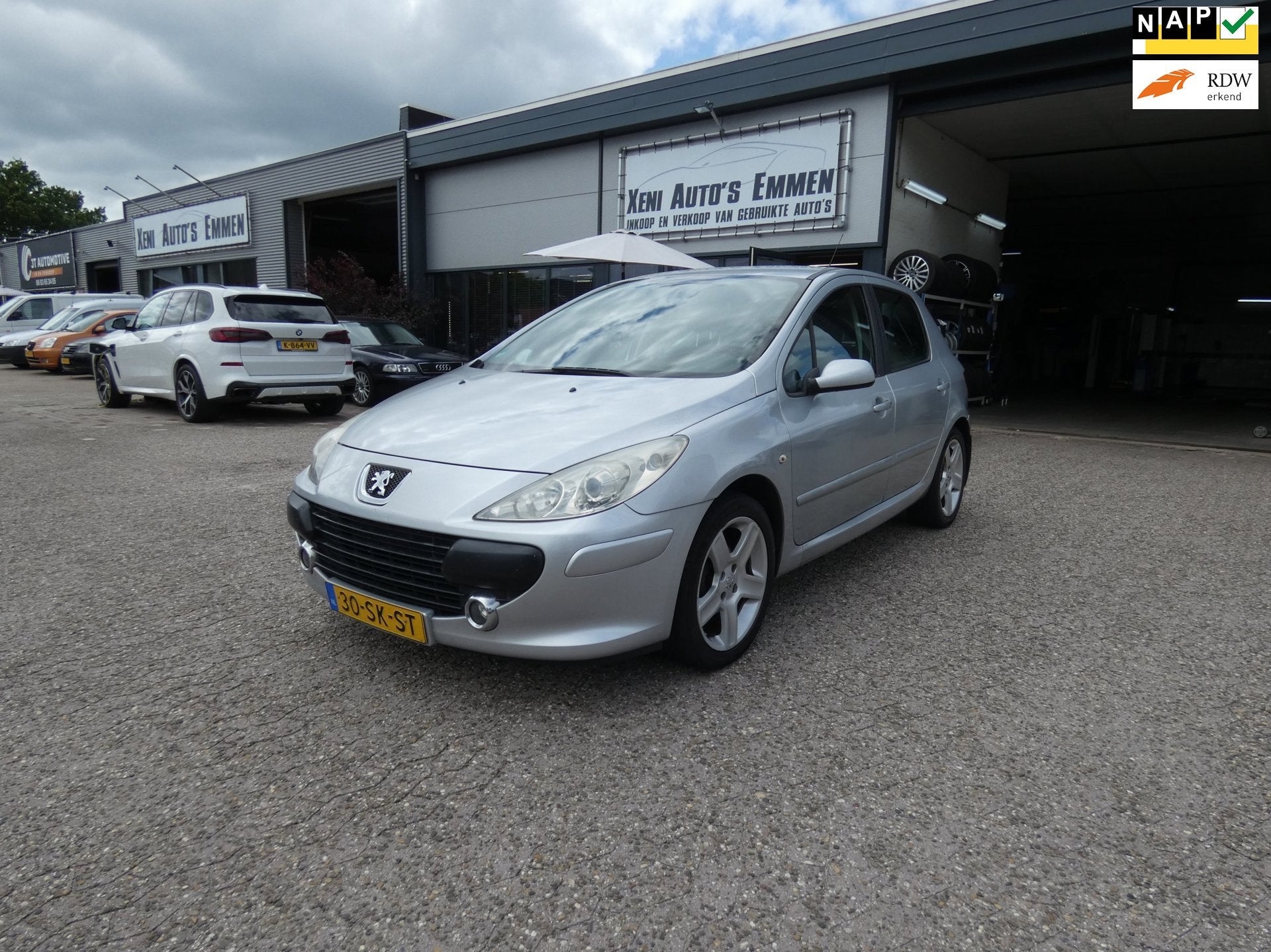 Peugeot 307 1.6-16V XS|Airco|5 Deurs|LM-Velgen|Trekhaak, Auto's, Voorwielaandrijving, Gebruikt, 4 cilinders, 635 kg
