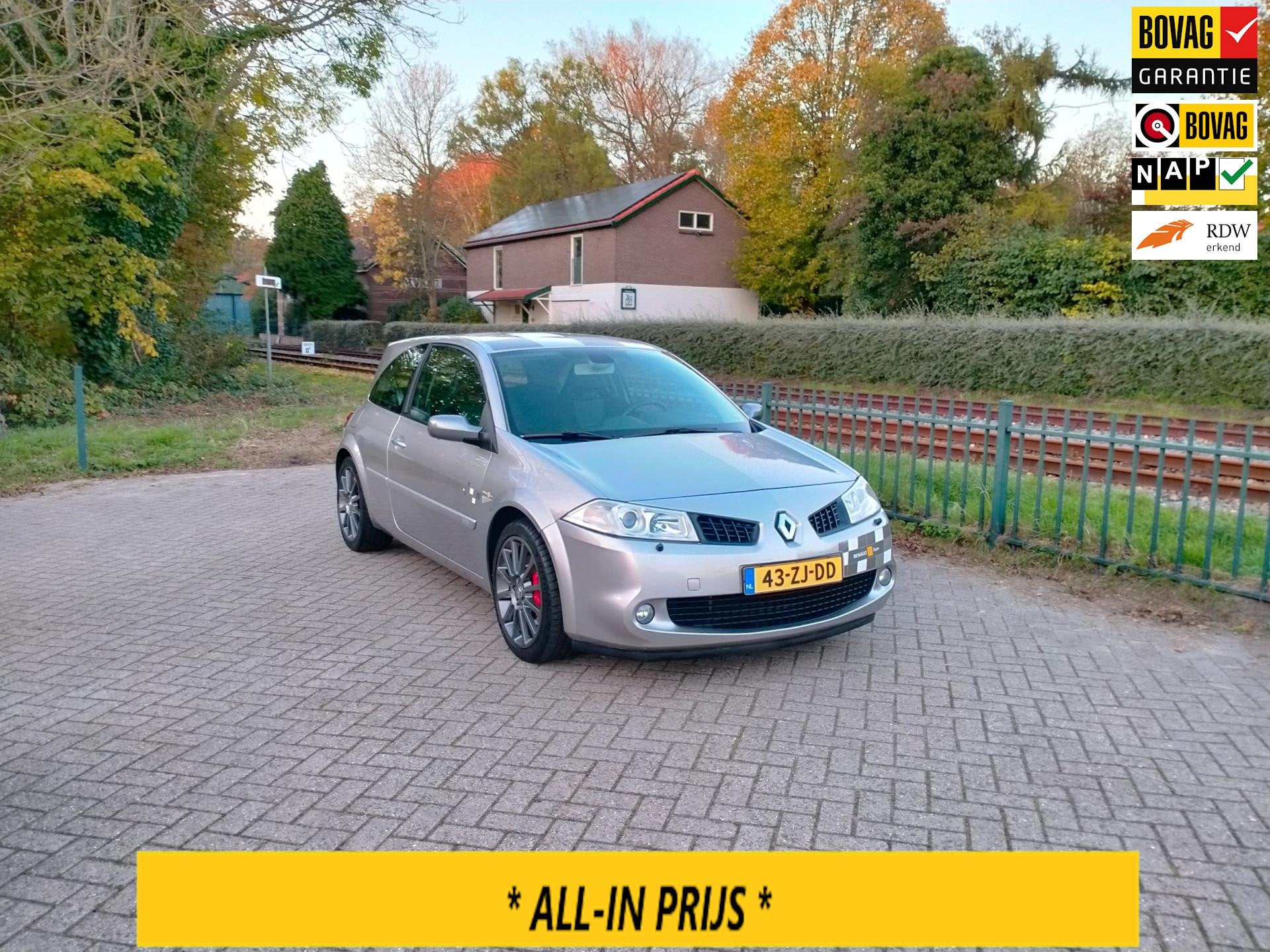 Renault Mégane 2.0-16V T F1 Team R26 RS zeer netjes! liefhe, Auto's, Gebruikt, Zwart, 4 cilinders, Origineel Nederlands