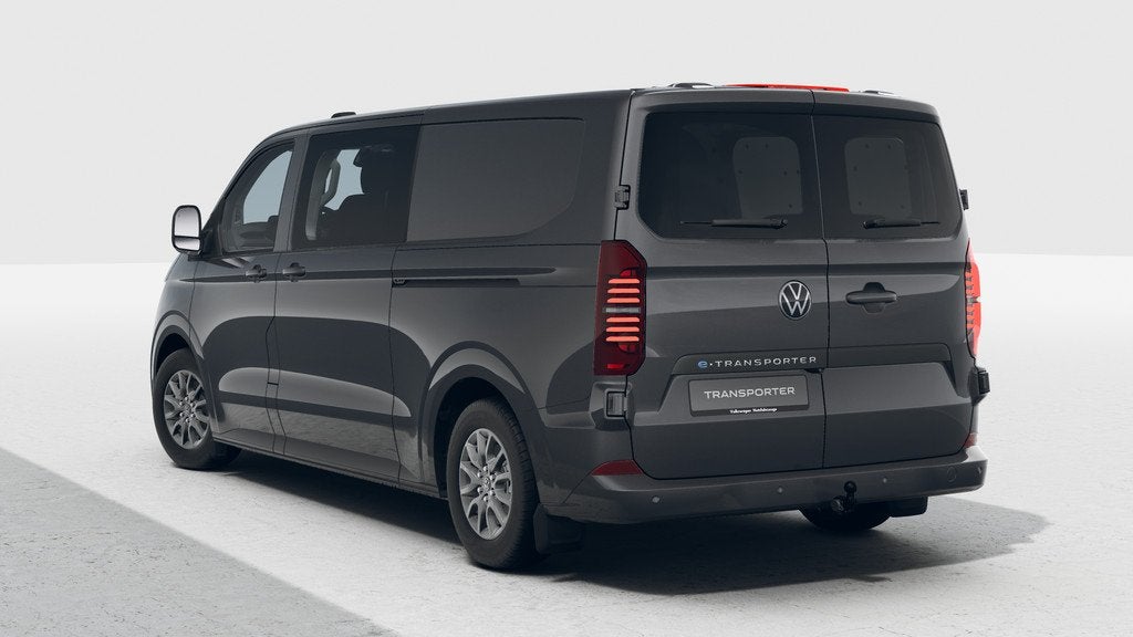 Volkswagen e-Transporter DC 32 L2H1 218pk 71 kWh | 16" Velge, Automaat, 12 maanden, Zwart, 71 kWh