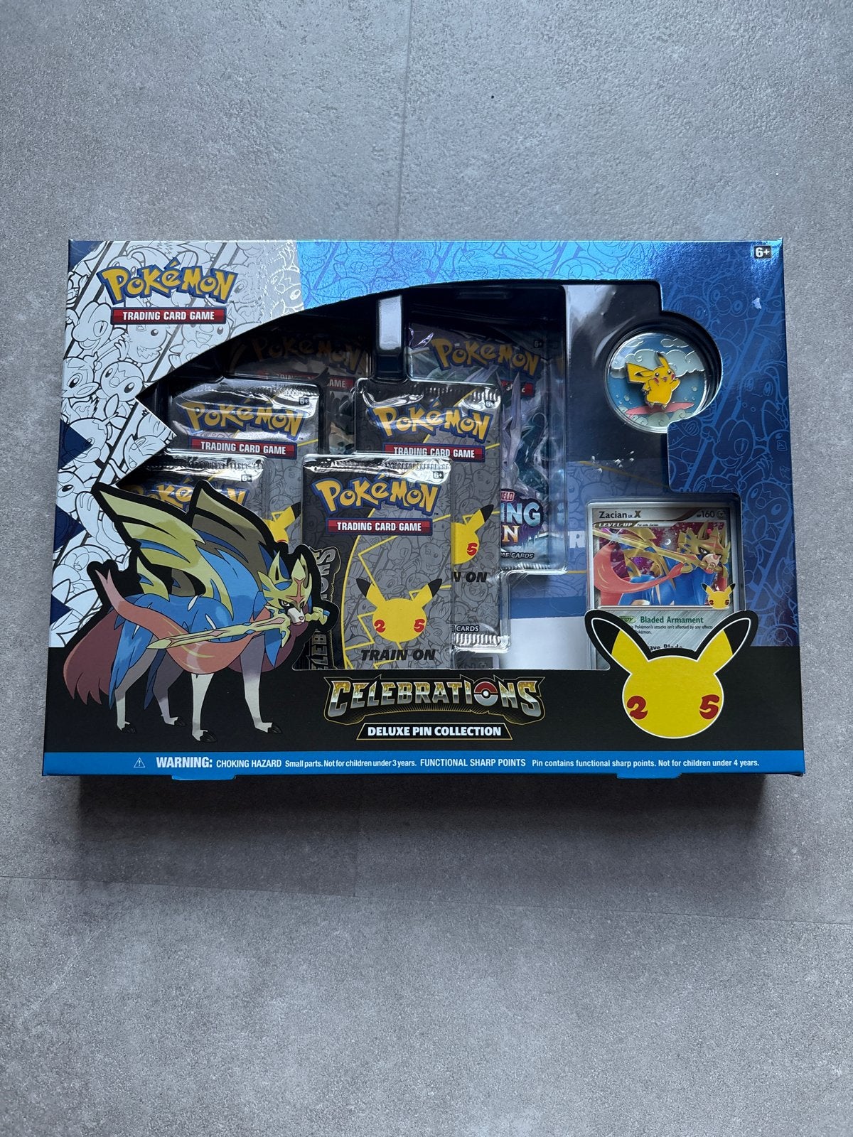 Pokémon Celebrations Deluxe Pin Collection Box, Ophalen, Nieuw, Overige typen