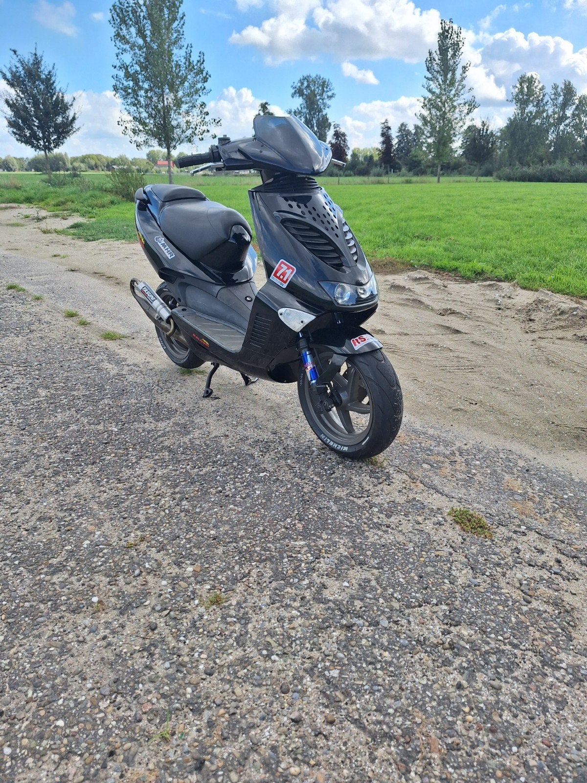 snelle aprilia sr70cc, Ophalen, Tweetakt, Gebruikt, Maximaal 45 km/u